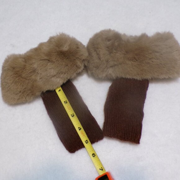 NEW Faux Fur Brown Boot Toppers Ribbed Knit - Picture 3 of 4